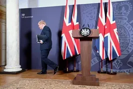 Britain and E.U. form Brexit deal
