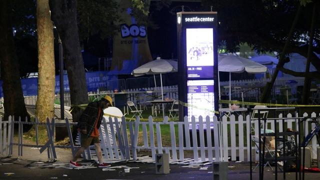 3 killed in shooting at crowded festival in Seattle