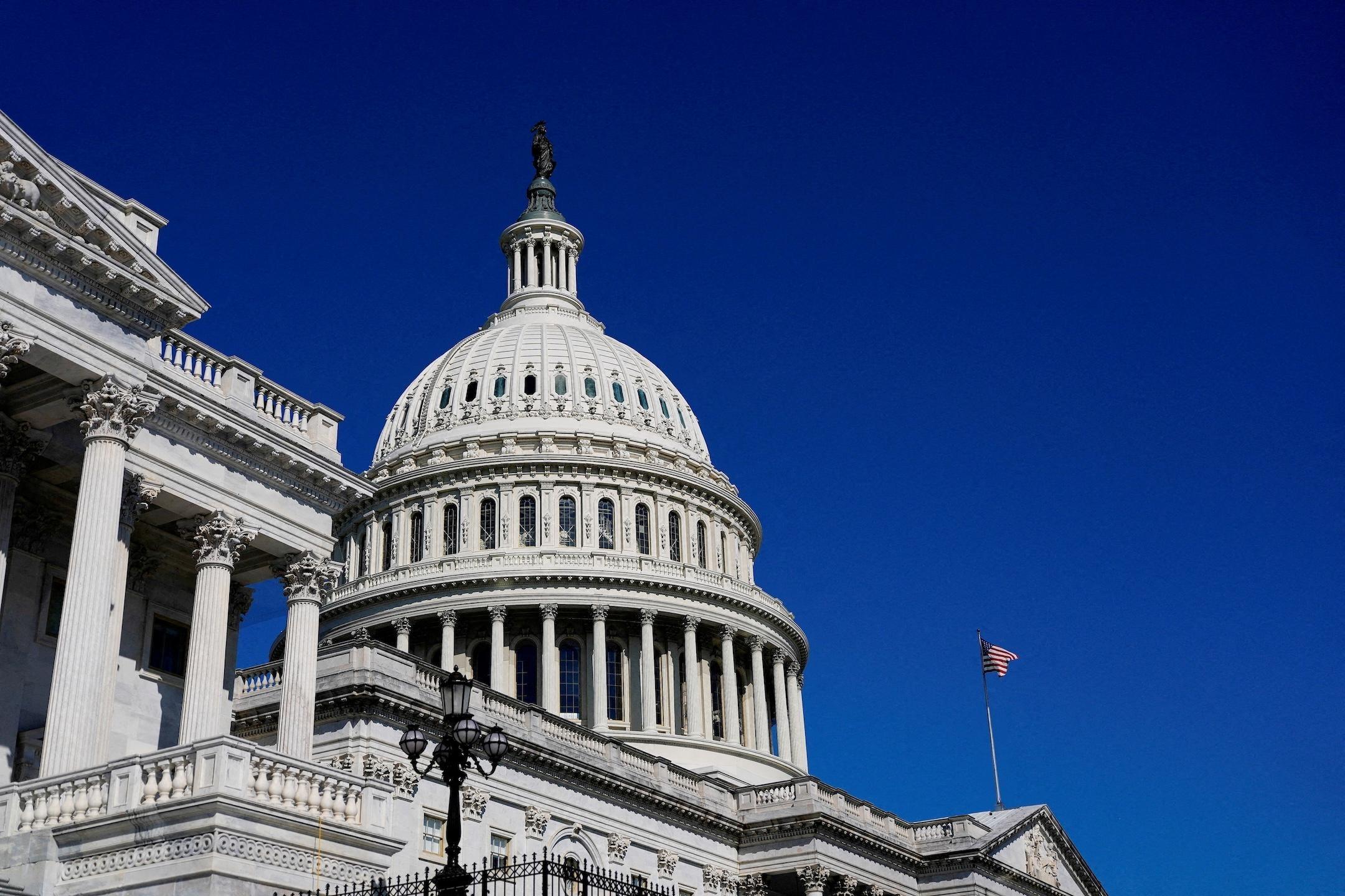 News Wrap: South Carolina Senate rejects redistricting push