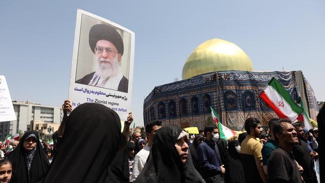 How people inside Iran are reacting to the war