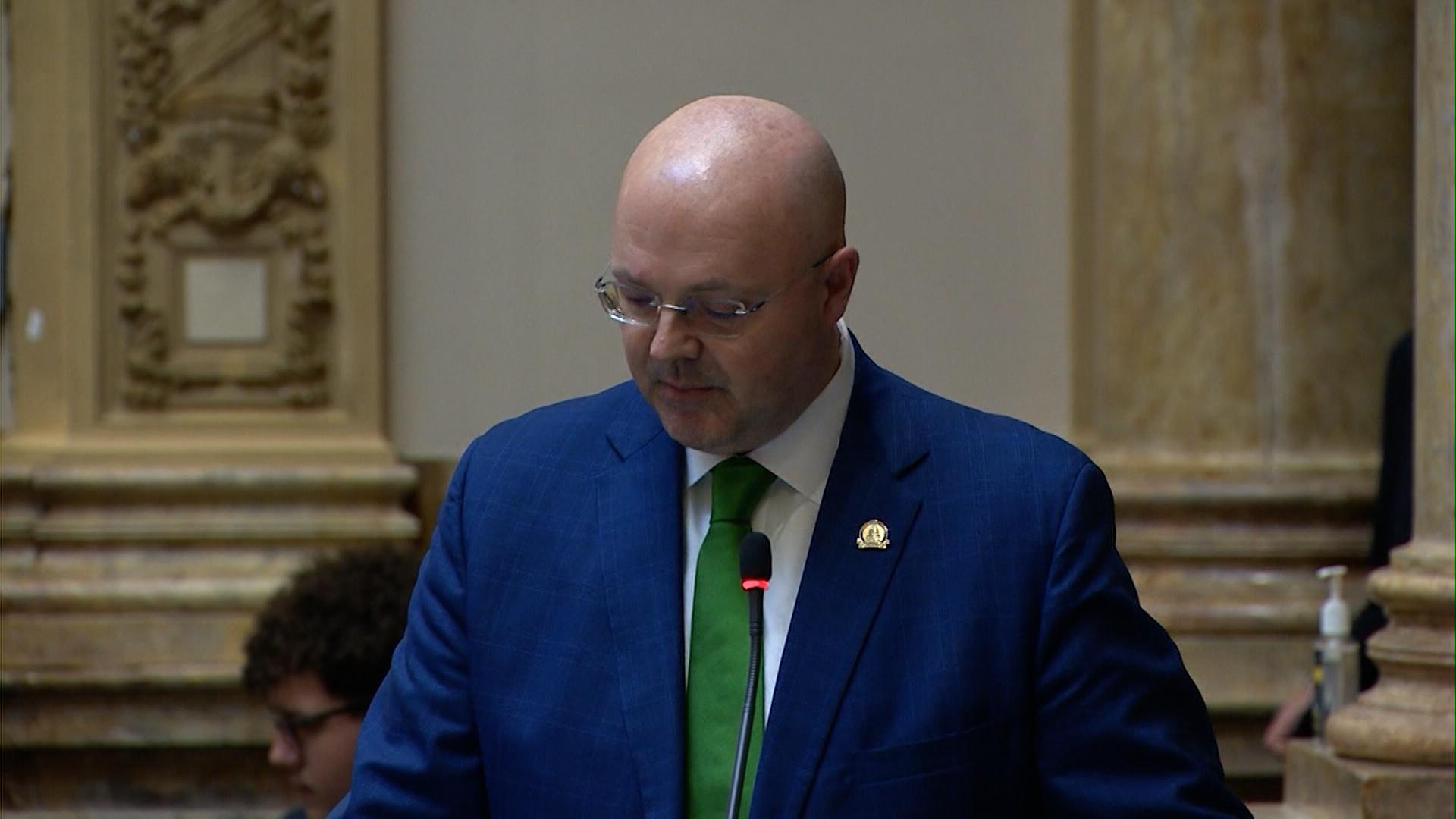 Bill Prohibits Discrimination of Adults With Disabilities