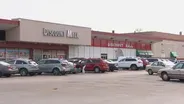 Little Village Vendors Await Discount Mall's Fate