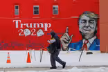 Battle for Iowa heats up over rural issues