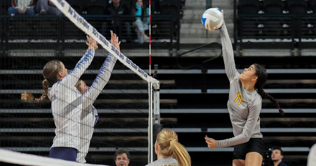 High School Activities 2023 B Volleyball Burke vs. Wolsey