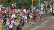 How Abortion Ban in Indiana Could Affect Illinois Providers