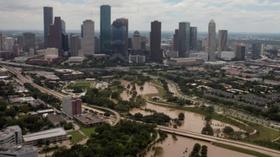 Video thumbnail: PBS NewsHour Decades of Houston development add up to rising flood risk