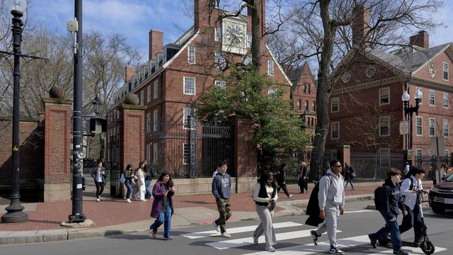 How Trump's fight with Harvard is playing politically