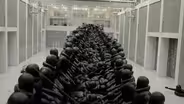The Multitudes of the Displaced