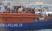 News Wrap: Malta accepts stranded migrant ship