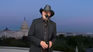 Trace Adkins Performs "Still a Soldier"