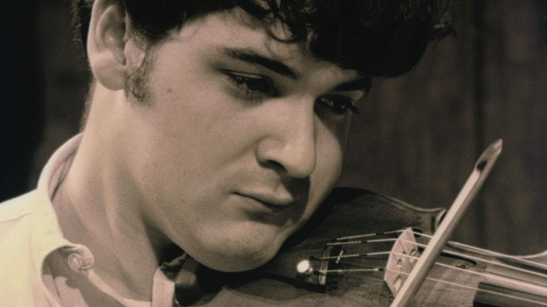Follow Pinchas Zukerman’s remarkable journey from rising star to celebrated musical master.