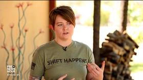 Video thumbnail: PBS NewsHour How female vets who disabled bombs found a path to healing