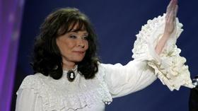 Video thumbnail: PBS NewsHour Country icon Loretta Lynn's 'first birthday party' (at 87)