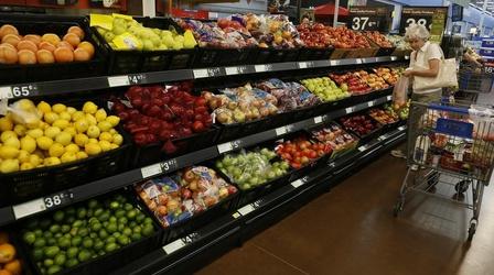Video thumbnail: PBS NewsHour Americans waste up to 40 percent of the food they produce