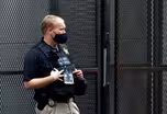 News Wrap: 900 Secret Service agents got COVID in one year