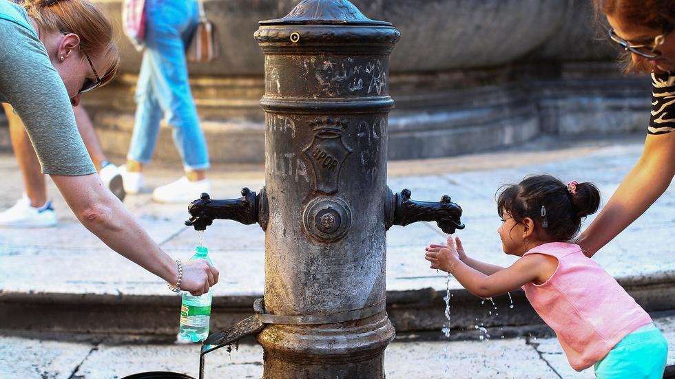 Starved by drought, can Rome’s water supply spring eternal? image