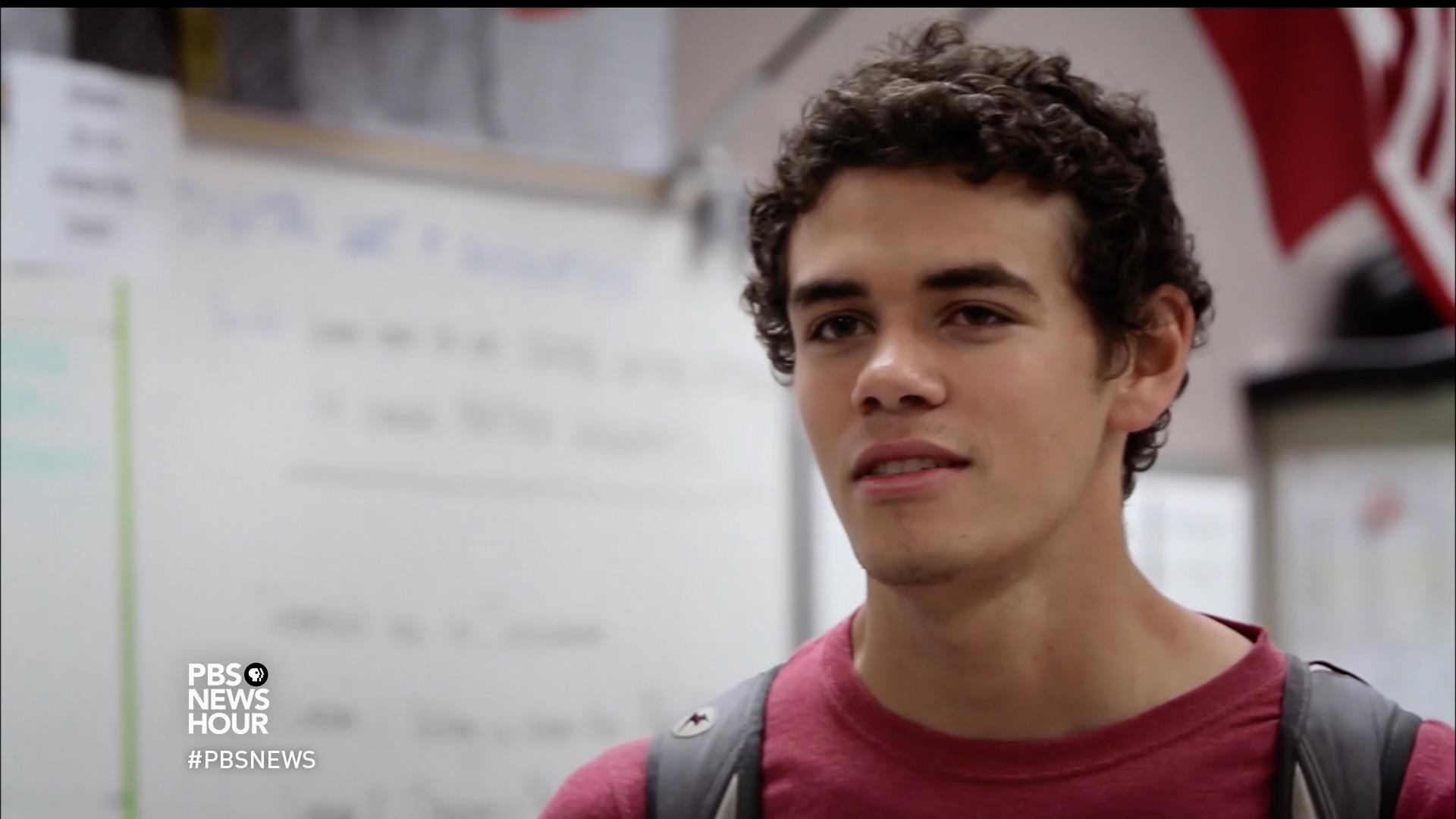 Student’s stutter doesn’t stop him winning over the crowd