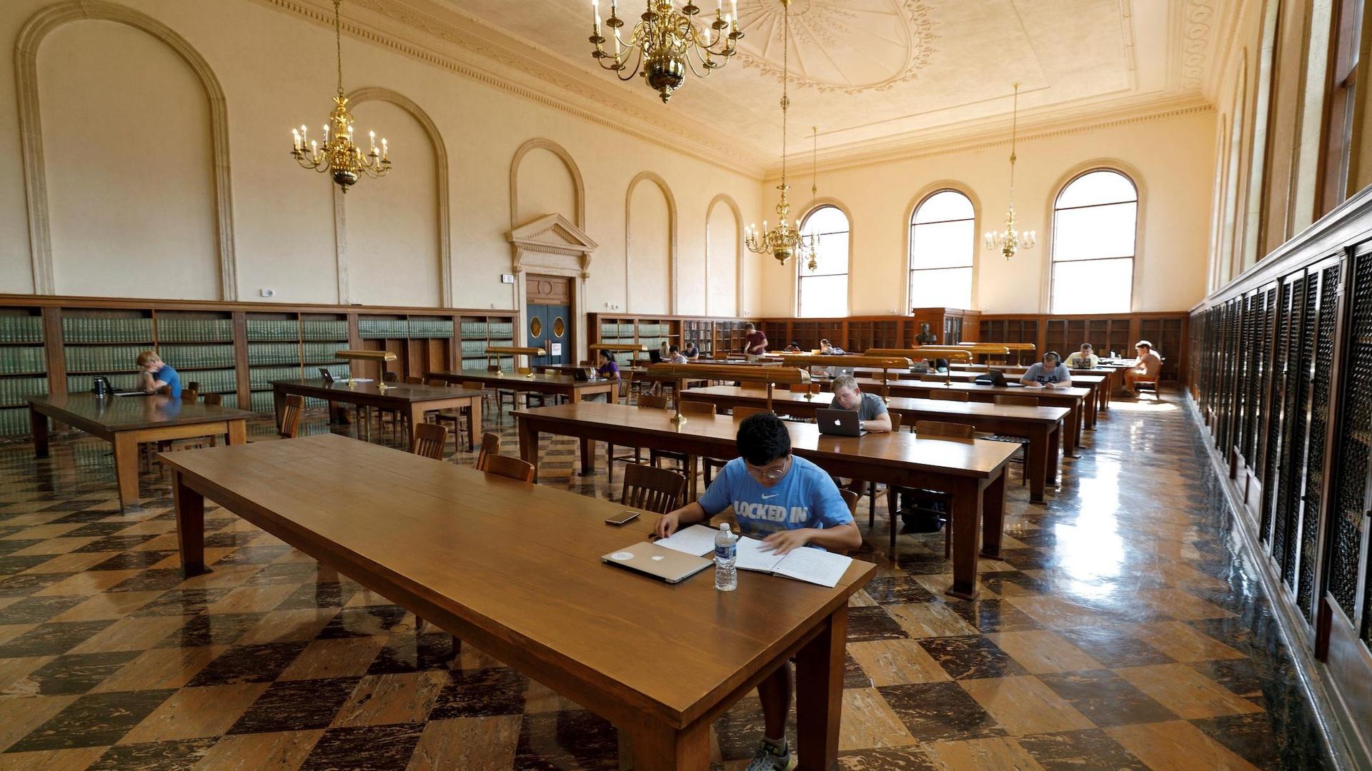 Why schools are opting out of U.S. News’ college rankings PBS NewsHour THIRTEEN New York