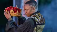 Danai Gurira Performs Richard III's Opening Monologue