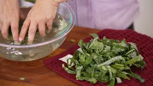 How to Clean and Prep Collard Greens