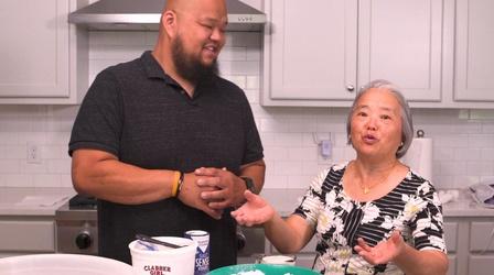 Video thumbnail: Relish Relish: How Pang Vang Learned To Make Steam Buns