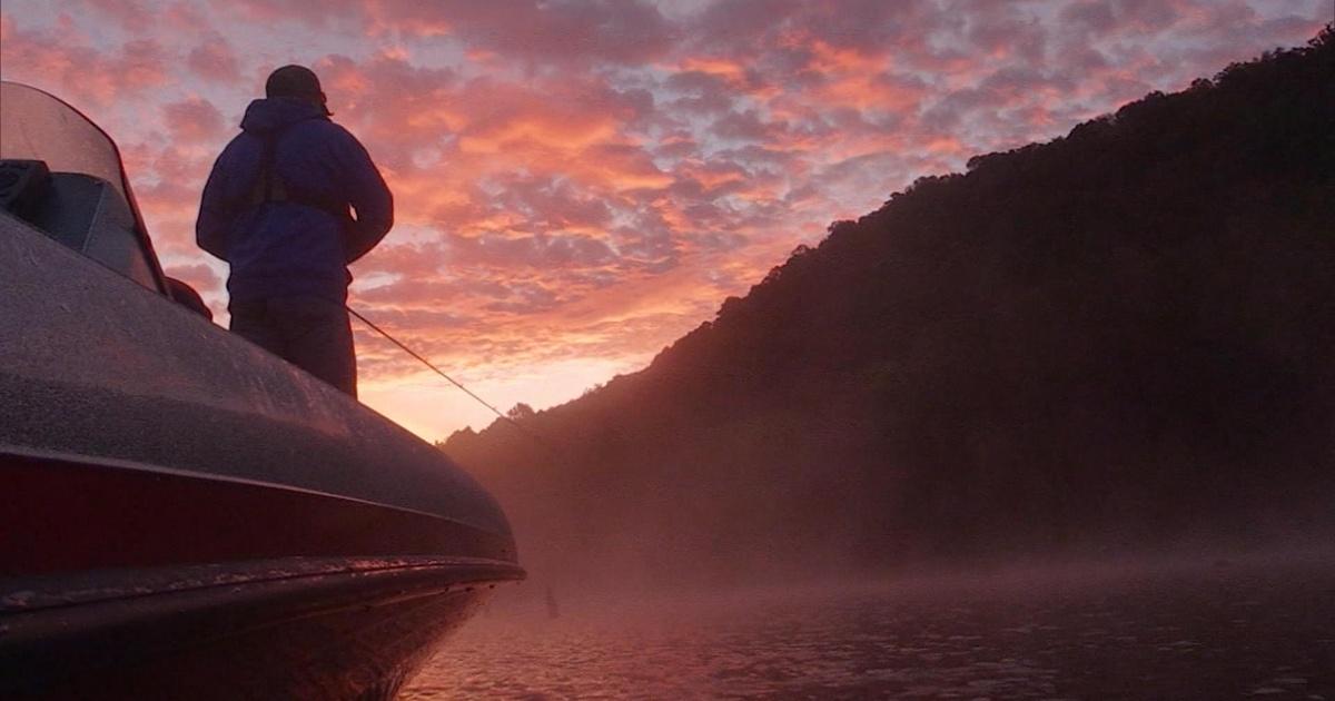 Kentucky Afield Rugged Hunt; Muskie Fishing; Rabbit Hunt Season 34