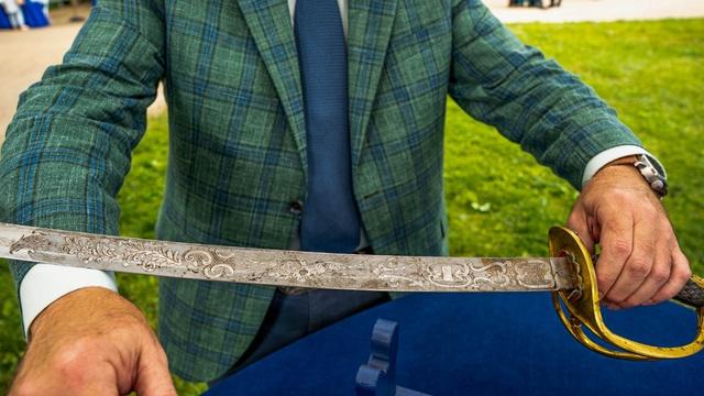 Antiques Roadshow | Appraisal: Civil War Cavalry Officer's Presentation Sword