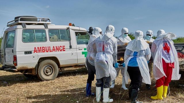 Health workers in Africa struggle to slow Ebola outbreak