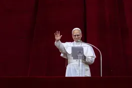 Pope Leo XIV calls for peace and unity in Sunday address