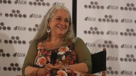 Video thumbnail: On Story "I'll Be There For You": A Conversation on Friends(hips)