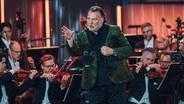 Sir Bryn Terfel performs "If I Were a Rich Man"