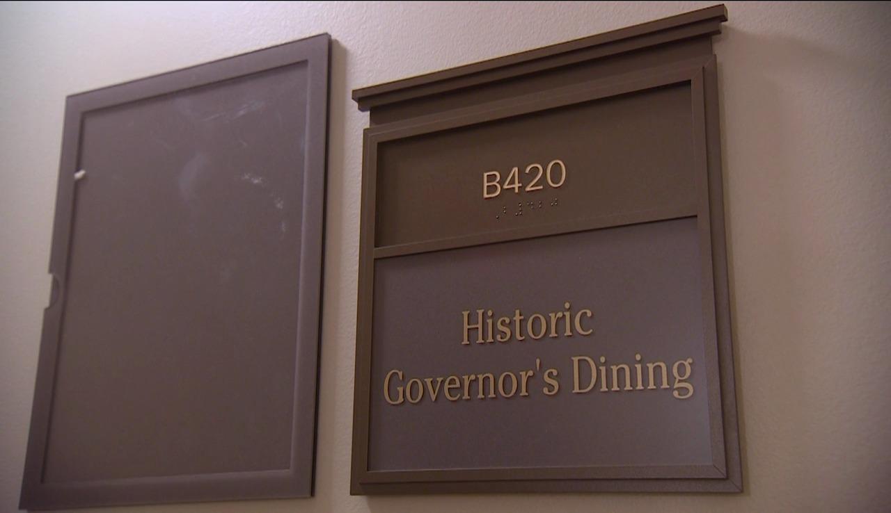 Tour Tidbits: Governor's Dining Room