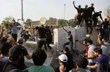 Political infighting in Iraq prompts protests, instability
