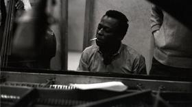 Video thumbnail: American Masters Clip | How Miles Davis Recorded "Gems of Spontaneity"