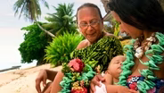 In Tahiti, Rava Ray was Determined to Have an Outdoor Birth