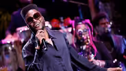 Cimafunk performs “Cuchi Cuchi” (Live)