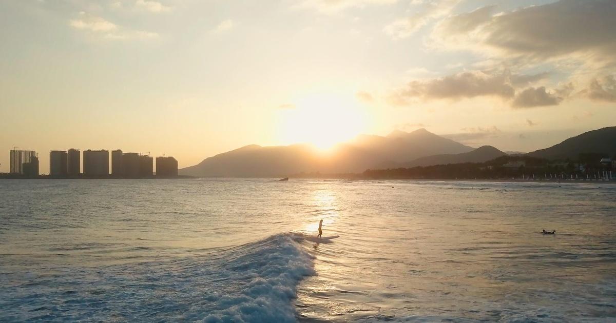 Doc World | Surf Nation | Preview | Season 7 | Episode 1 | WTTW