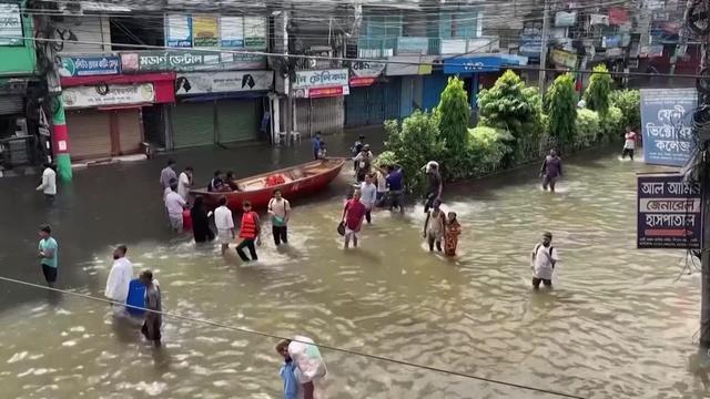 Climate refugees forced to adapt as rising sea swallows land