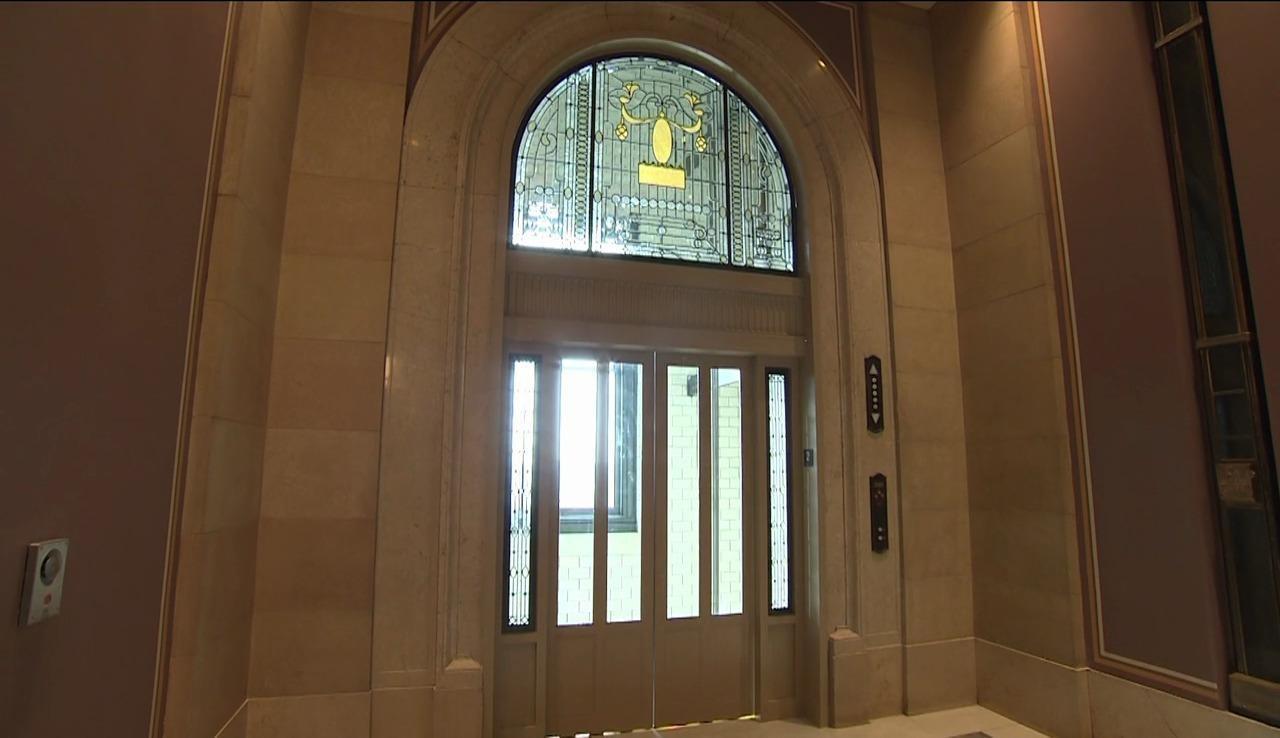 Tour Tidbits: Glass Elevator