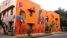 Video thumbnail: PBS NewsHour How Mexico's rich tradition of public art sparked muralism