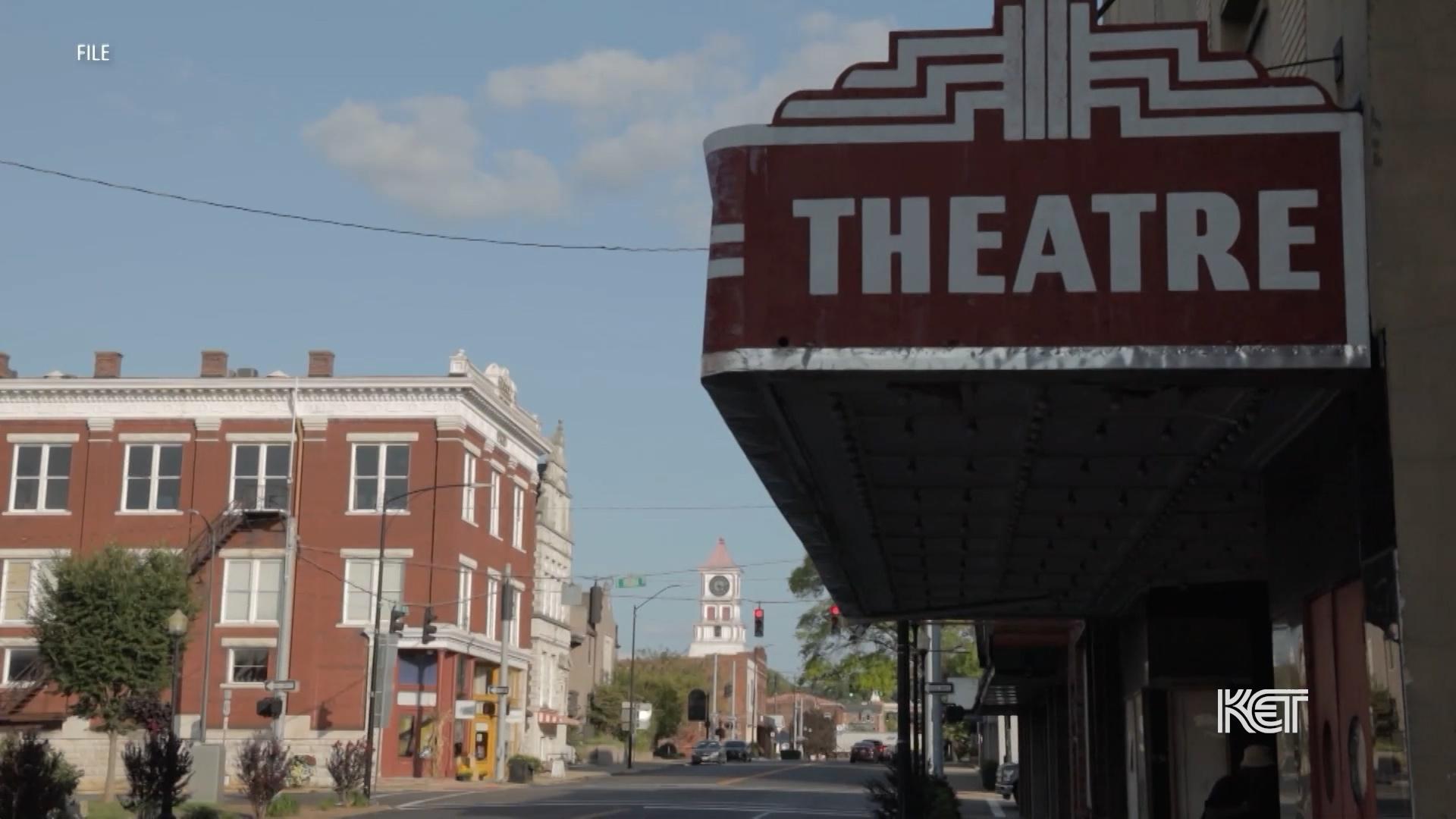 Senate's Top Priority Bill Aims to Attract Filmmakers to KY