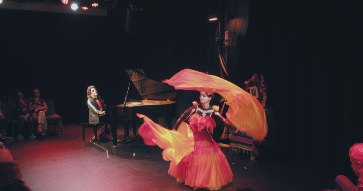 Chicago Tonight Latino Voices Free Puppet Shows Celebrate Día de Los