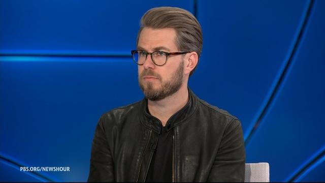 'Wake up,' Miles Taylor warns as Trump punishes opponents