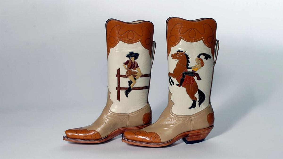 Bootmaker Lisa Sorrell | Craft in America | THIRTEEN - New York Public ...
