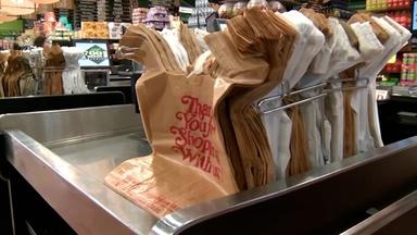 Restaurants prepare for plastic bag ban