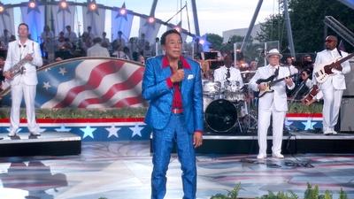 Smokey Robinson Performs 