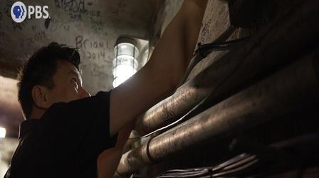Video thumbnail: Arts District Big Head Todd & the Monsters Sign the Tunnel at Red Rocks