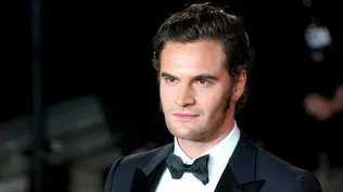 5 Things to Know About Actor Tom Bateman