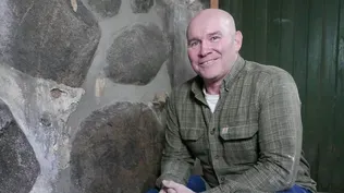 How to Repoint a Fieldstone Foundation